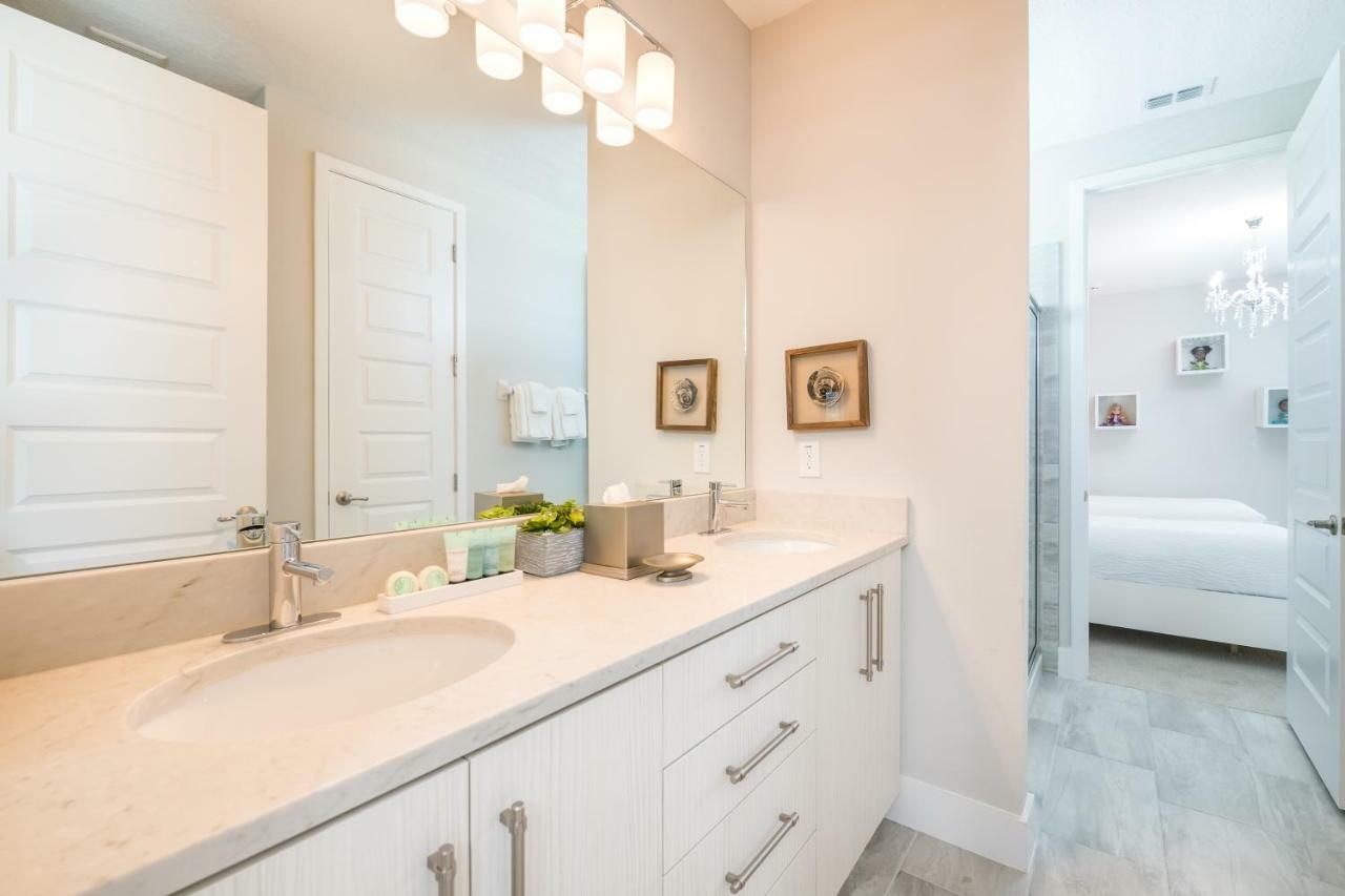 Beautiful Home Near Disney By Rentyl With Private Pool, Themed Rooms, Pool Table & Resort Amenities - 140B Orlando Extérieur photo